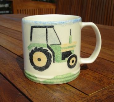 Children's crockery tractor mug